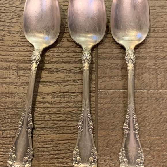 Rogers bros spoons of 3 - Picture 1 of 7